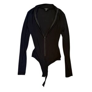 Guess black ribbed long sleeve zip up collared bodysuit XXS